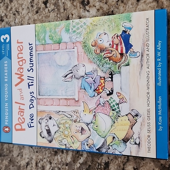 Step Into Reading Book Set - Picture 2 of 12